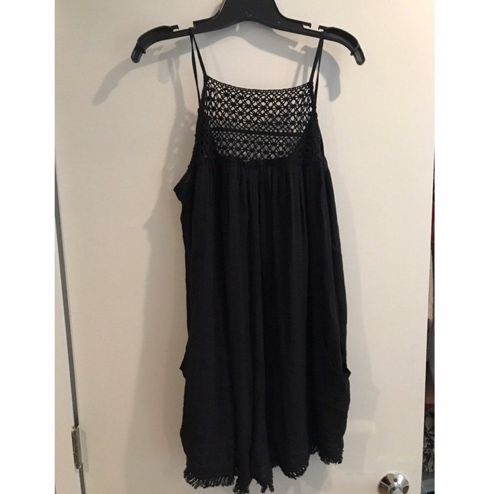 American Eagle jumper. easy to dress up or down